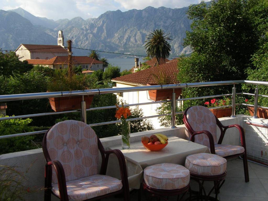 Djurovic Apartments Montenegro Kotor Habitación foto