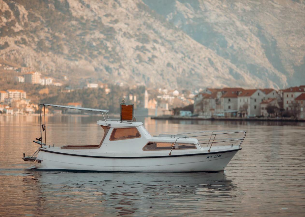 Djurovic Apartments Montenegro Kotor Exterior foto